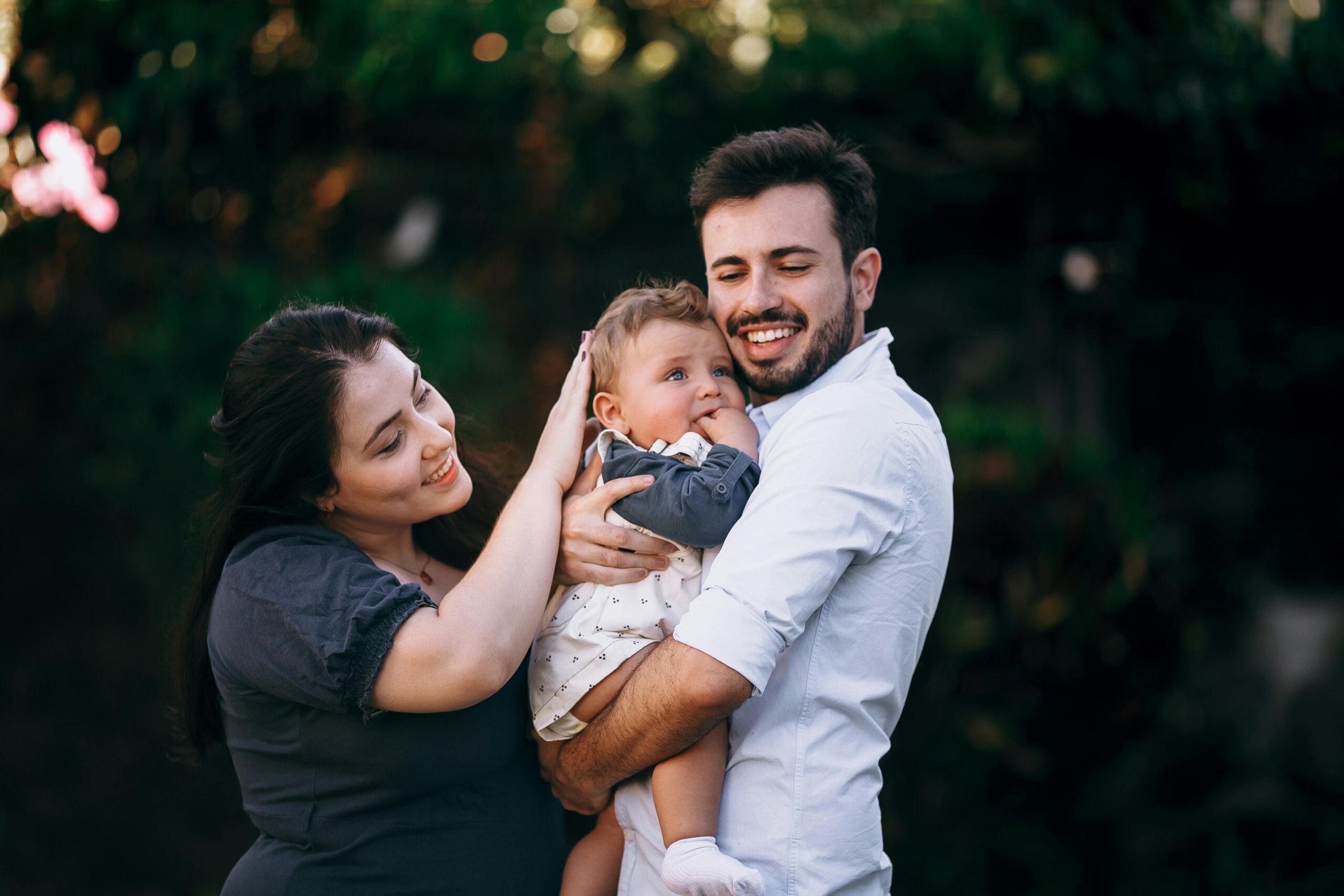 Ideas de recuerdos del bebé que no son objetos para familias modernas